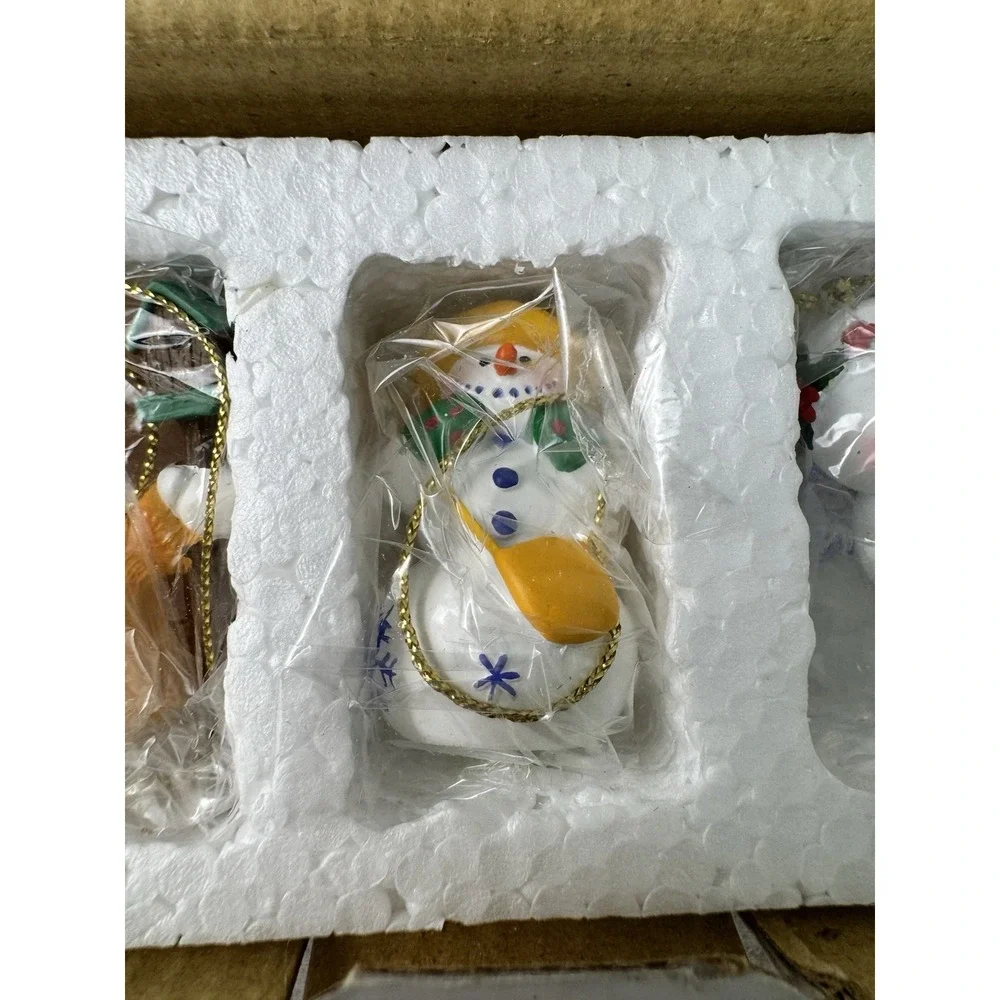 Snowman Gathering Mini Ornaments Set Ceramic Christmas Holiday‎ Collection
